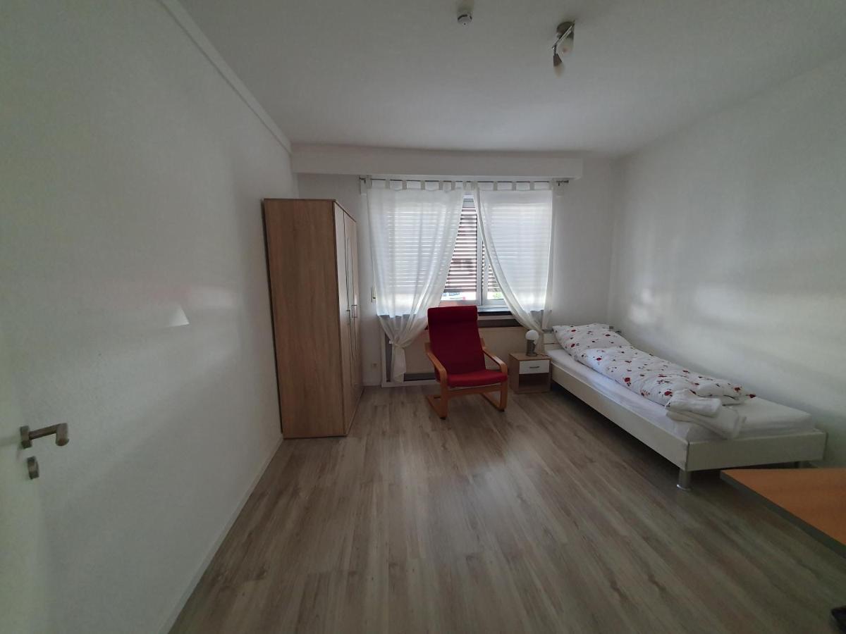 Privatzimmer An Der Universitaetsklinik Mainz. Sehr Zentral Bagian luar foto